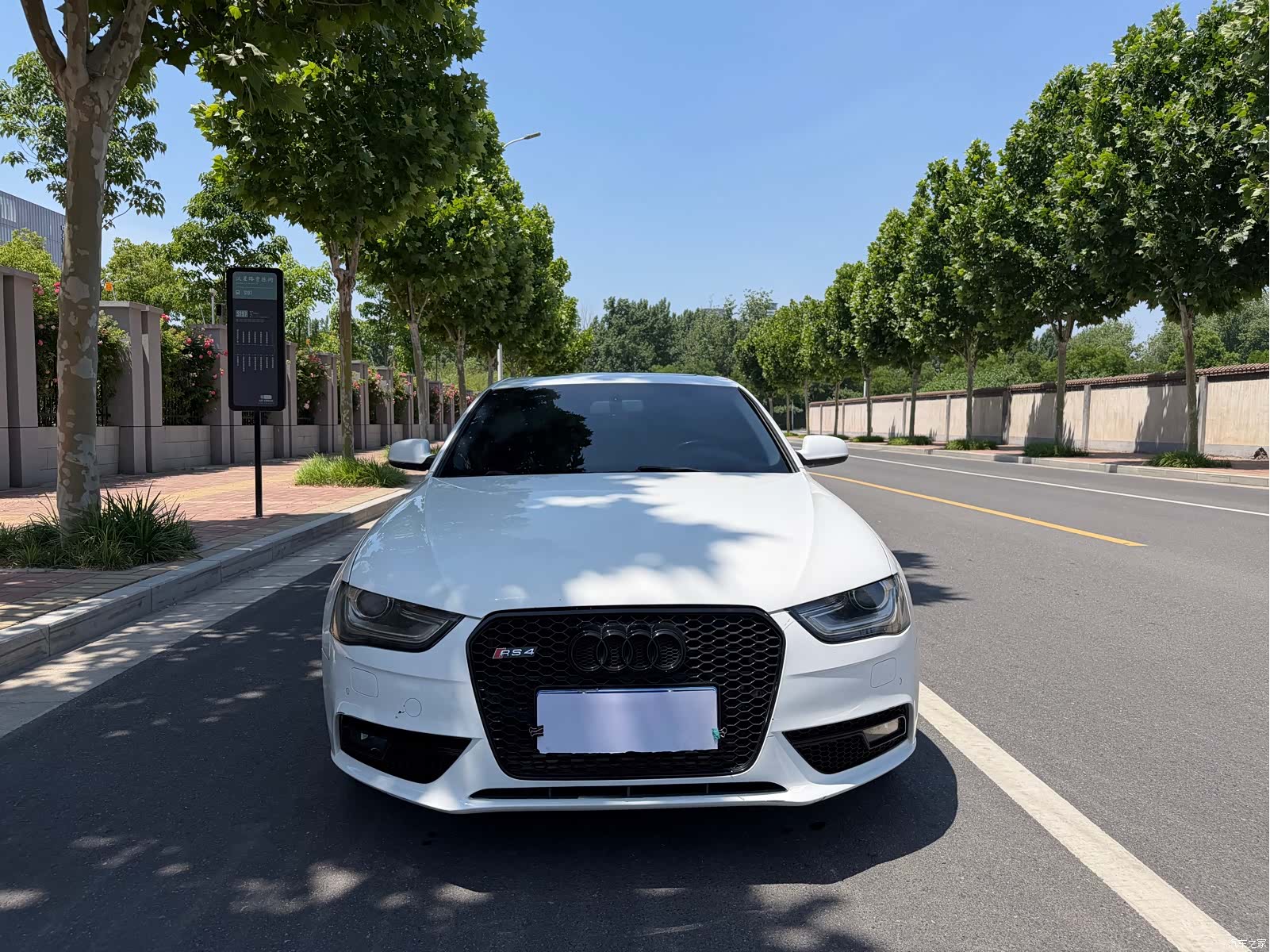 Audi A4L, 2014 2