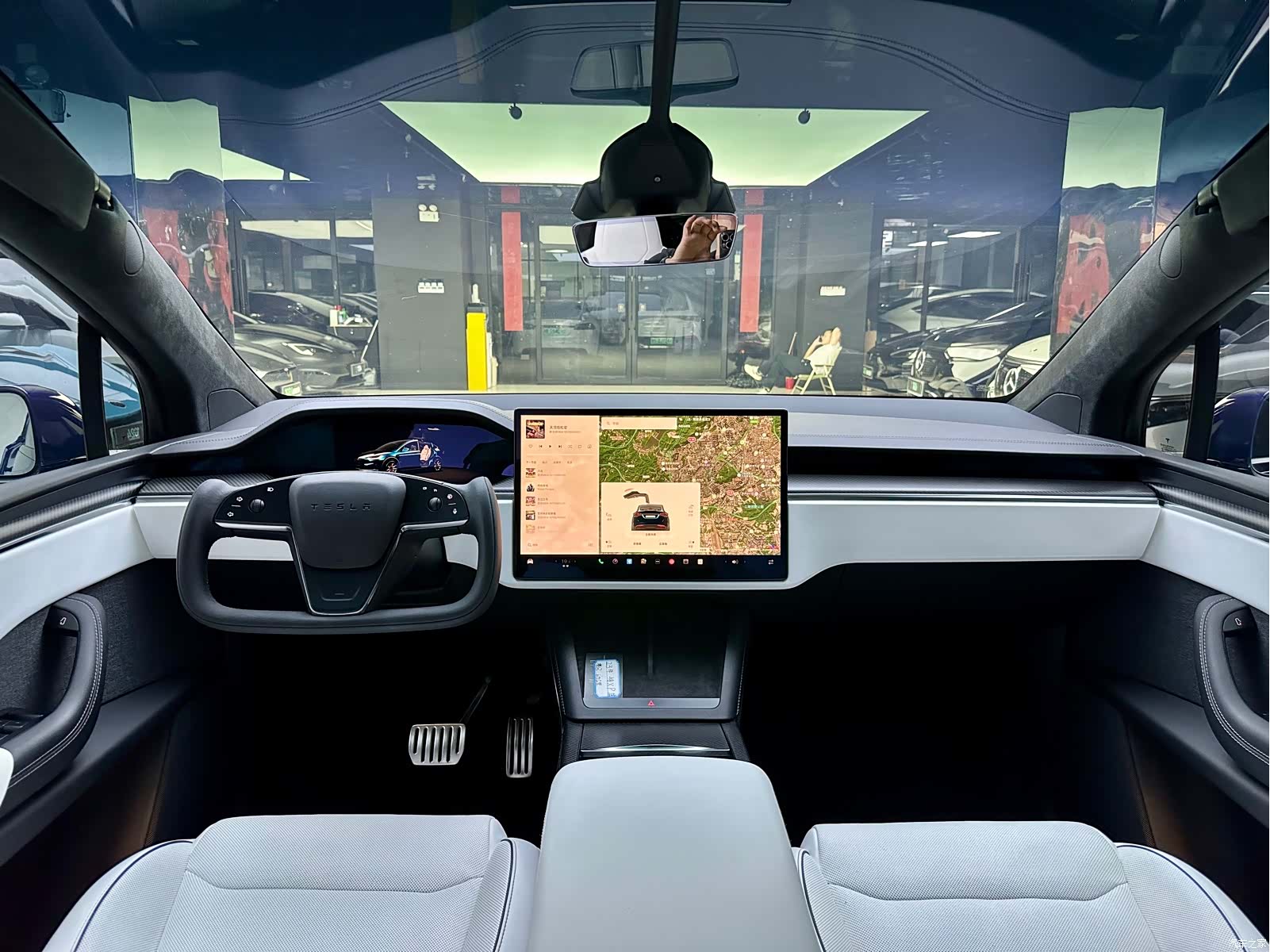 Tesla Model X, 2023 15