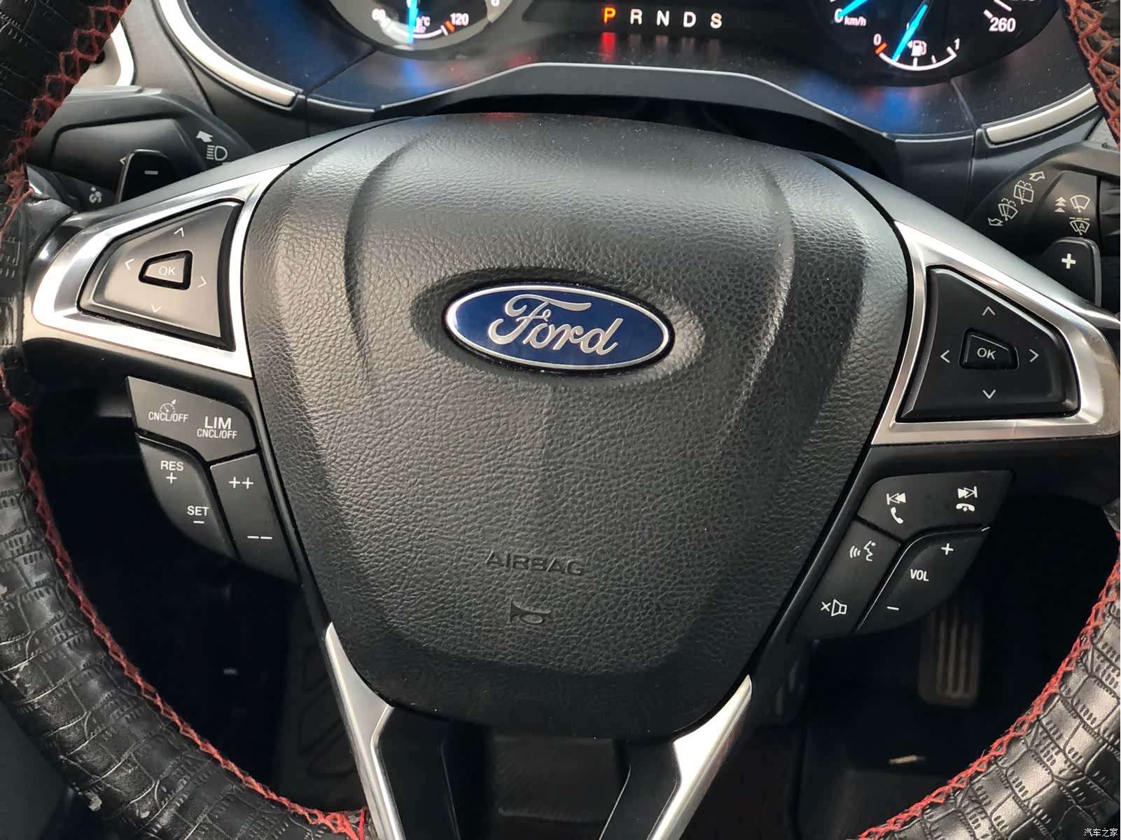 Ford Edge, 2018 17
