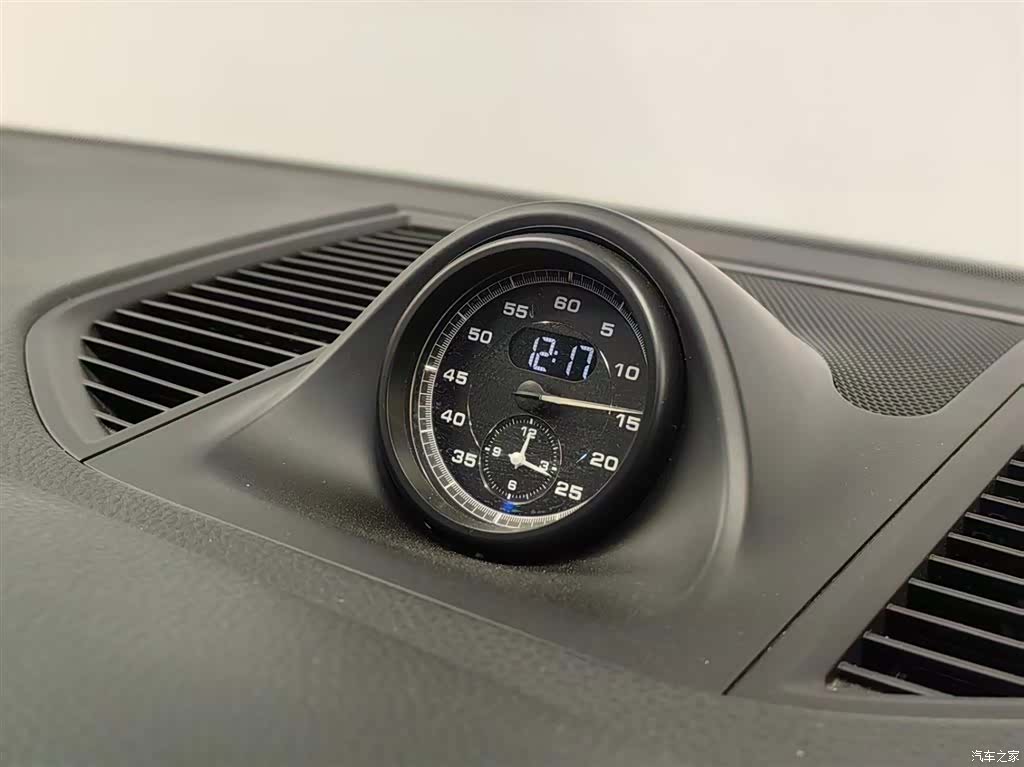 Porsche Macan, 2022 14