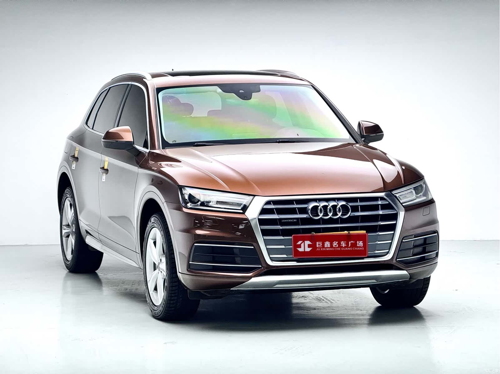 Audi Q5L, 2019 3