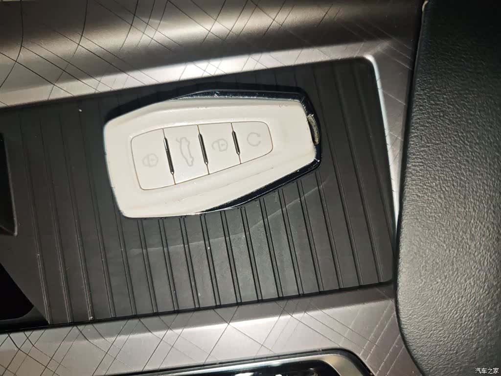 Geely Preface, 2022 9