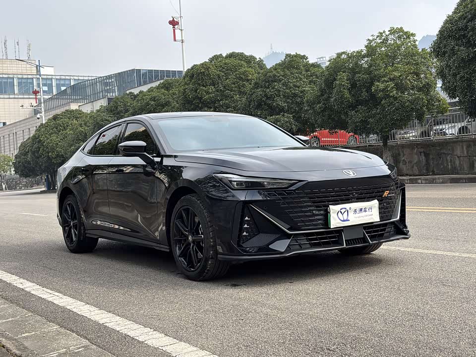 Changan UNI-V Smart iDD