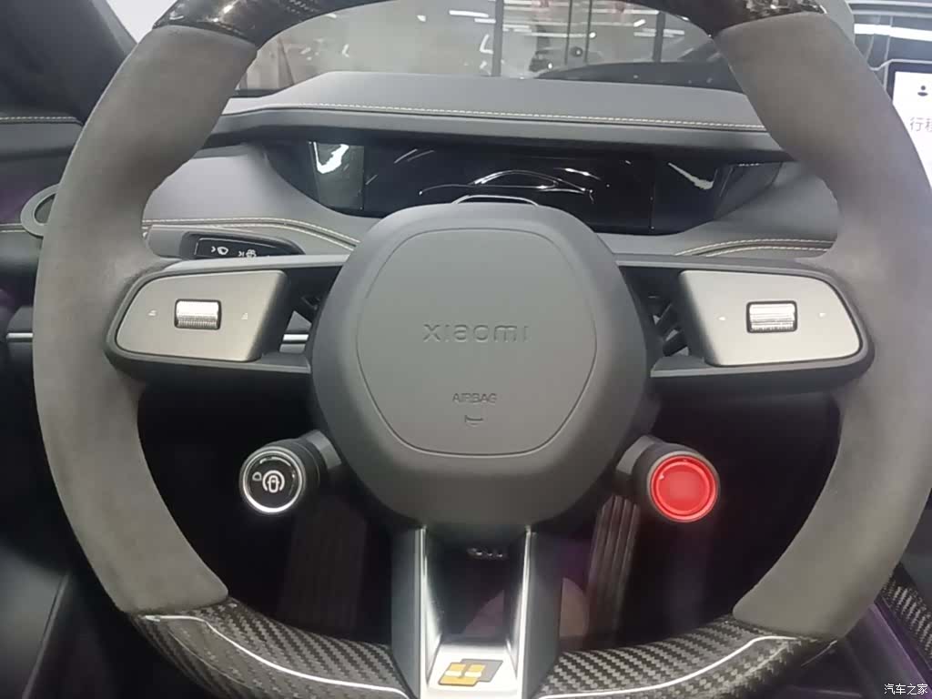 Xiaomi SU7, 2025 11