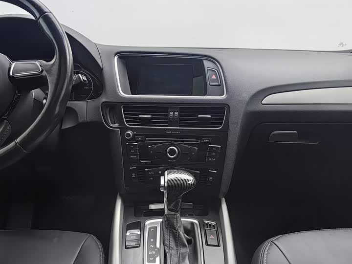 Audi Q5 2015 40 TFSI Progressive