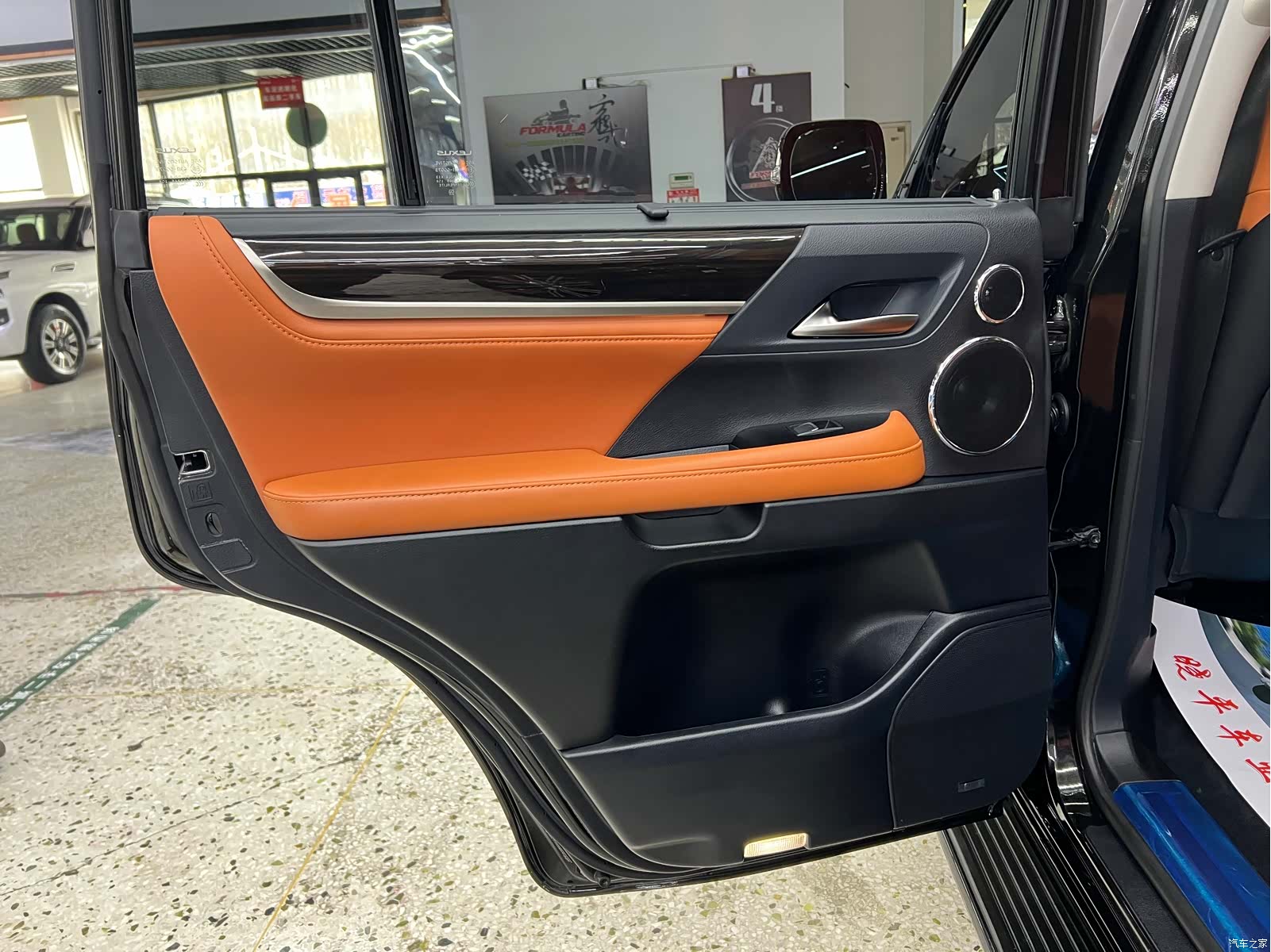 Lexus LX, 2017 20