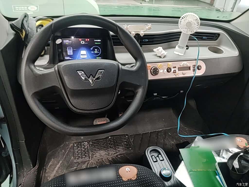 Wuling MINIEV, 2021 10