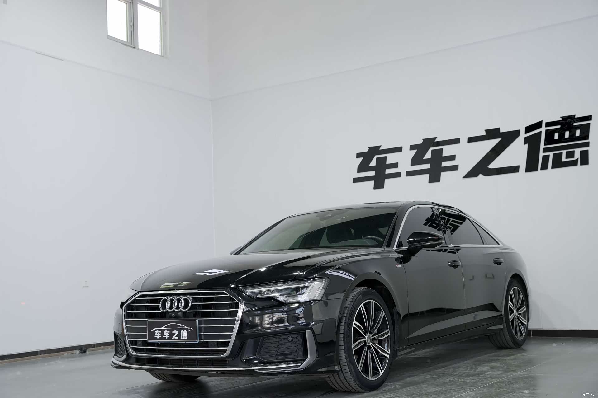 Audi A6L, 2021 1