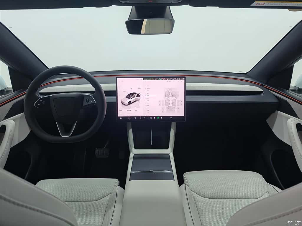 Tesla Model Y, 2025 18