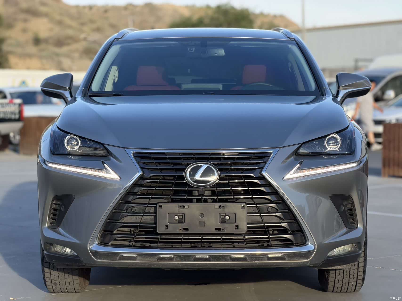 Lexus NX, 2020 2