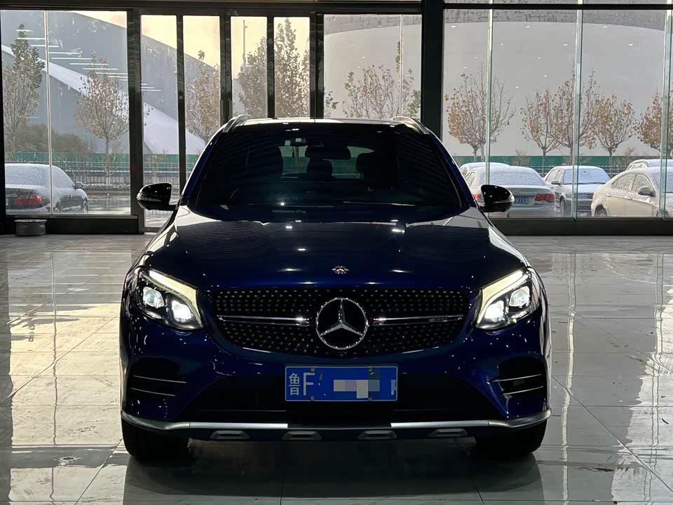 Mercedes-Benz GLC AMG