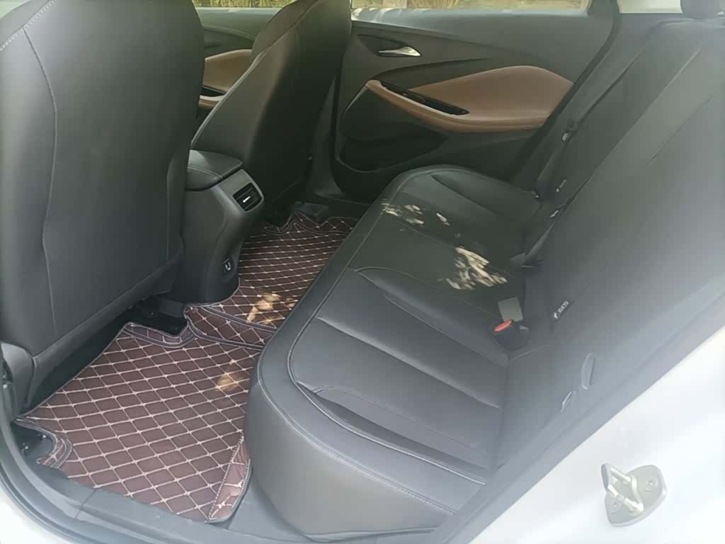 Buick Verano, 2022 17