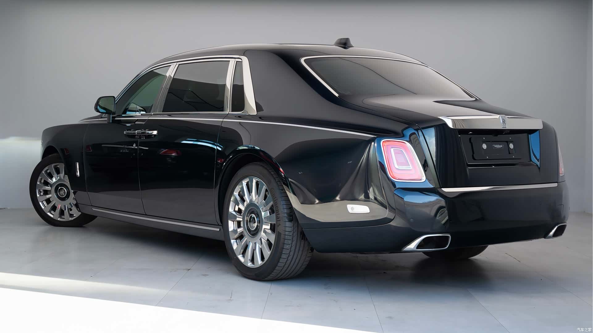 Rolls-Royce Phantom, 2020 22