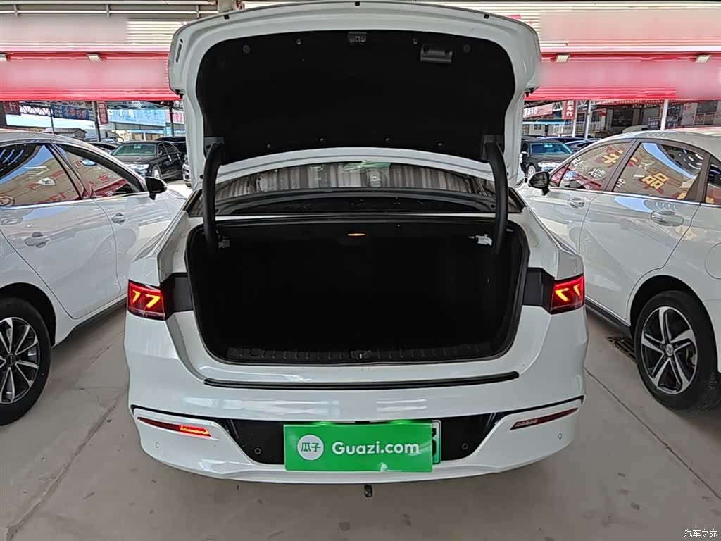 BYD Qin, 2023 19