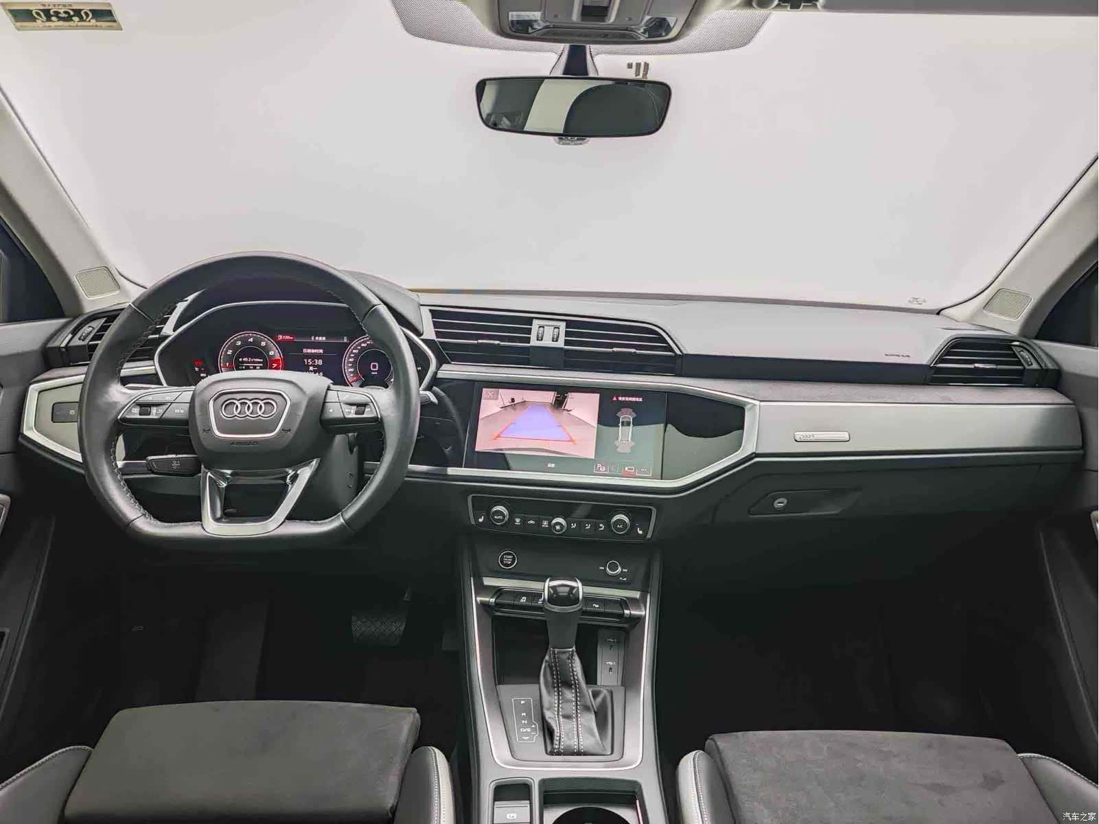 Audi Q3, 2022 14