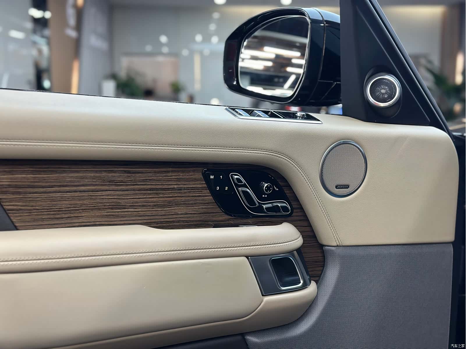 Land Rover Range Rover, 2018 все фото