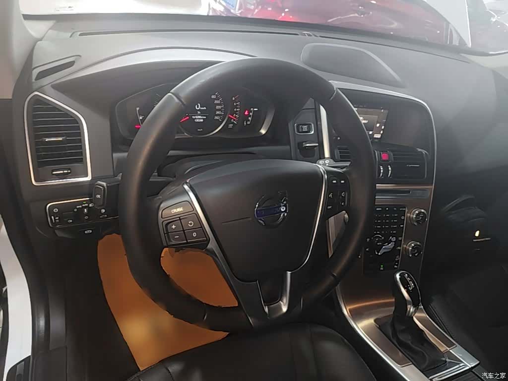 Volvo XC60, 2017 11