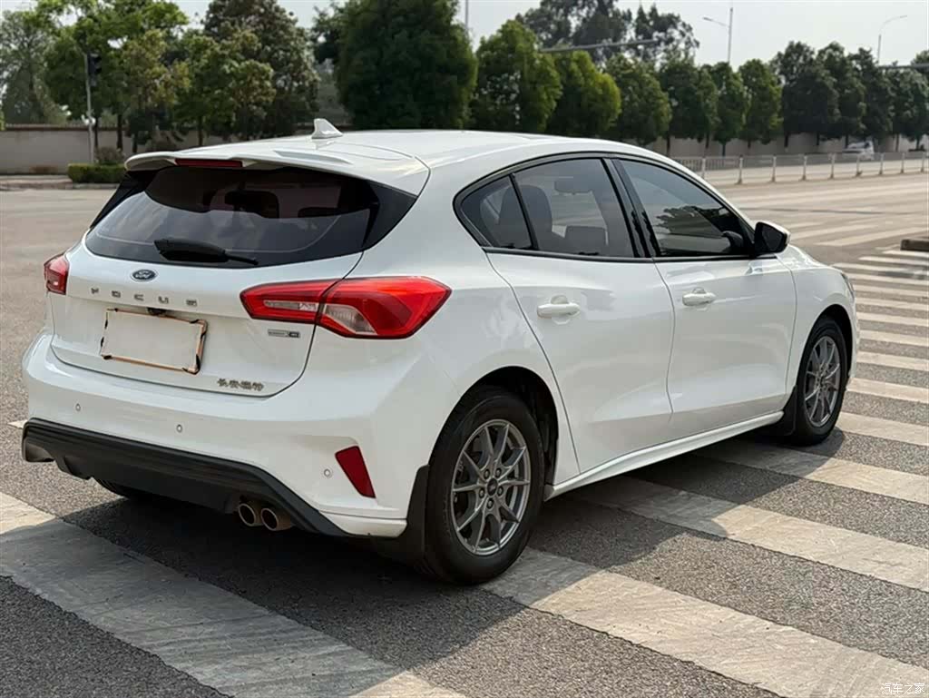 Ford Focus, 2020 все фото