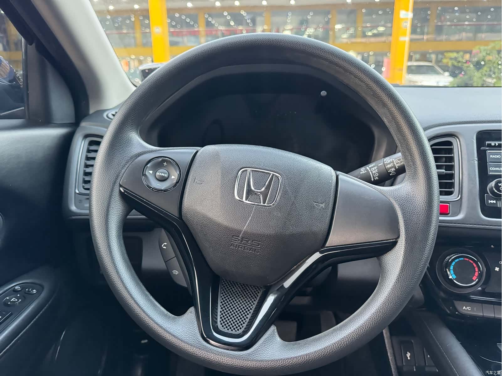 Honda Vezel, 2015 11