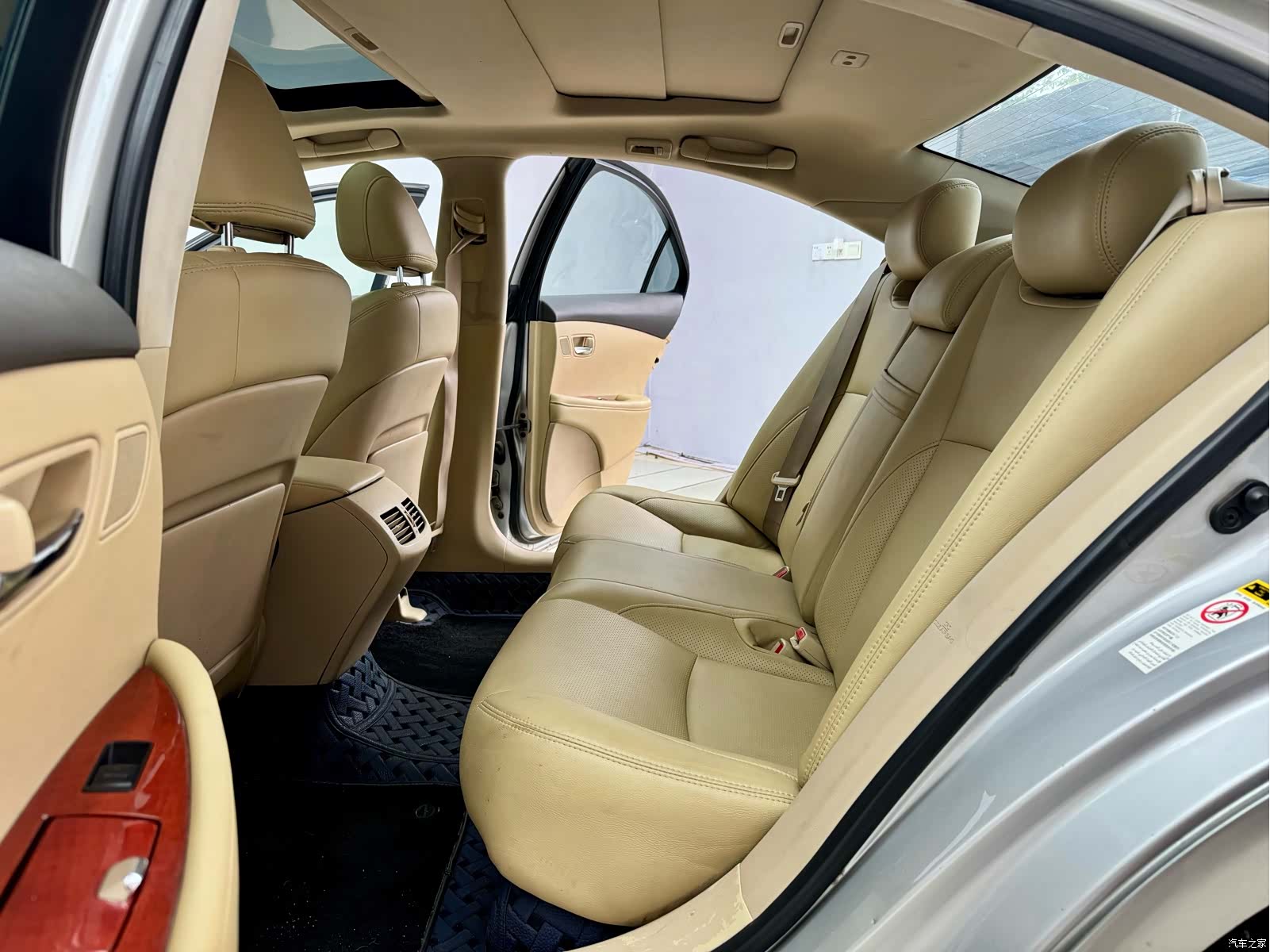 Lexus ES, 2008 8