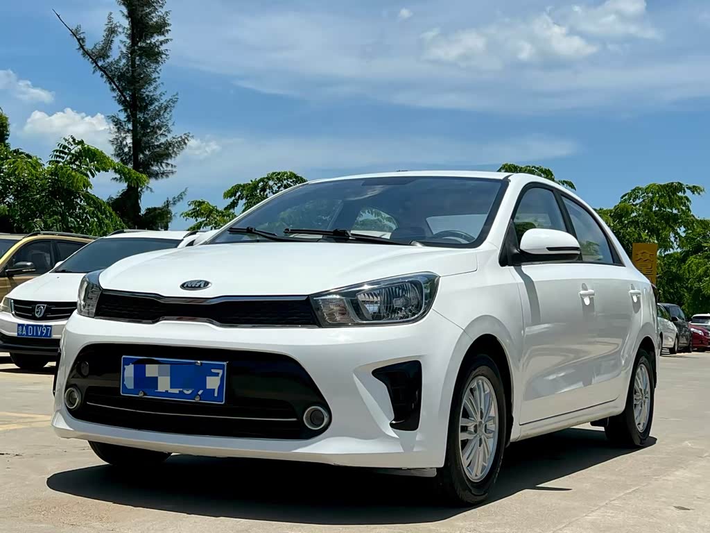 Kia Pegas