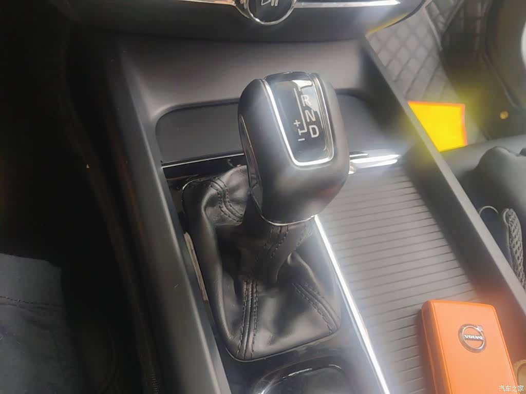 Volvo S60, 2021 14