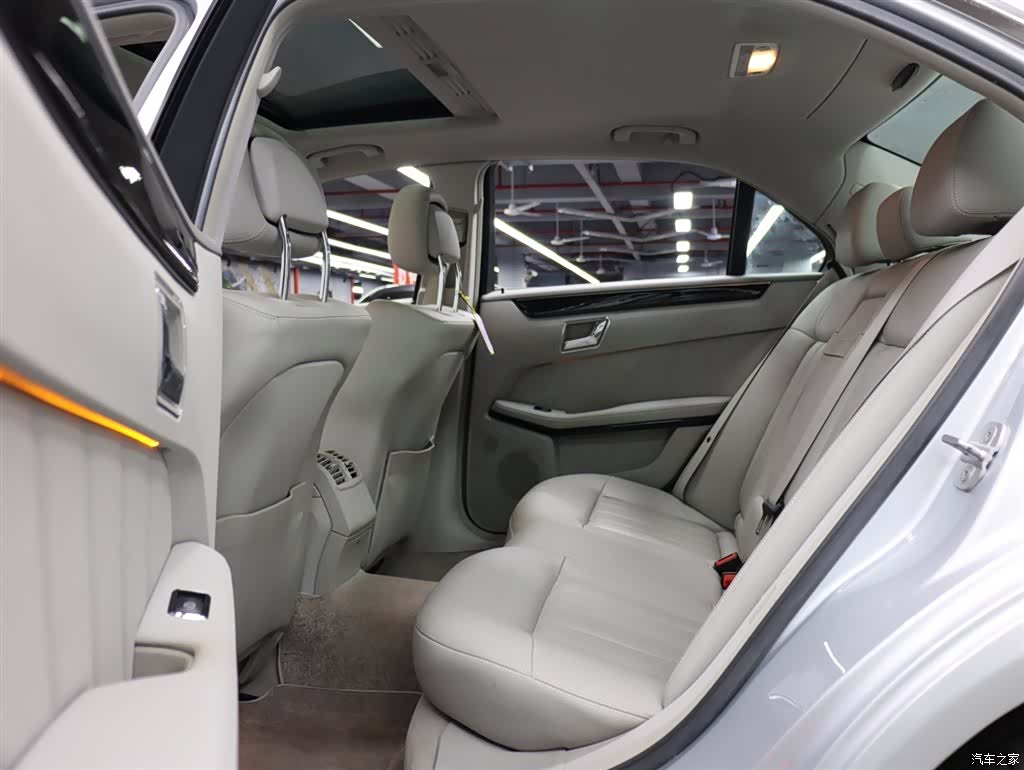 Mercedes-Benz E-Class, 2010 20