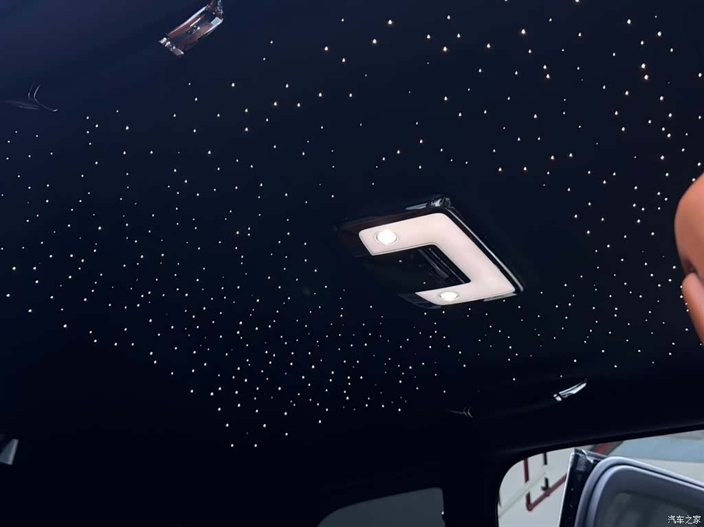 Rolls-Royce Cullinan, 2020 15