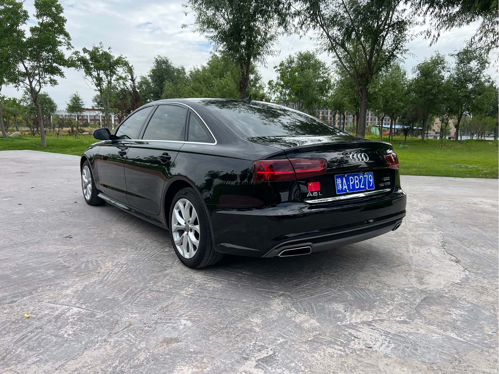 Audi A6L, 2018 3