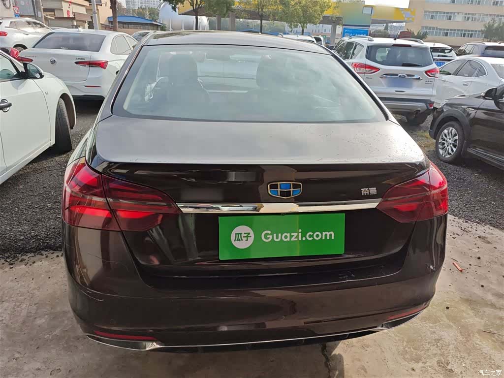 Geely Emgrand, 2019 6