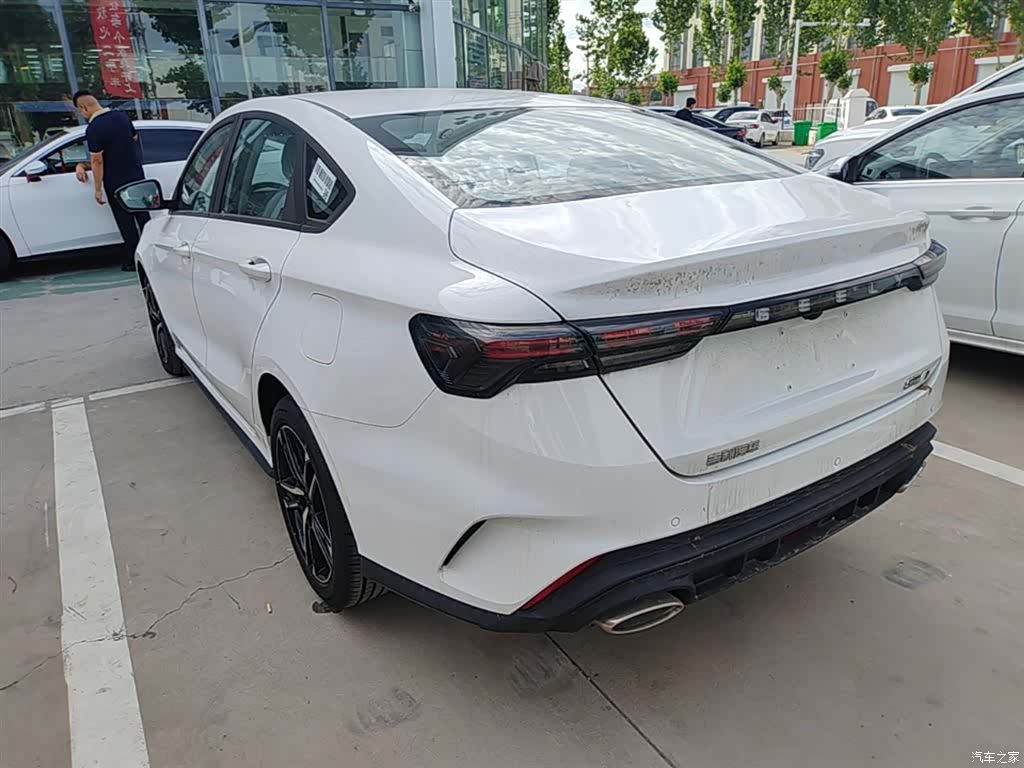 Geely Binray, 2026 все фото