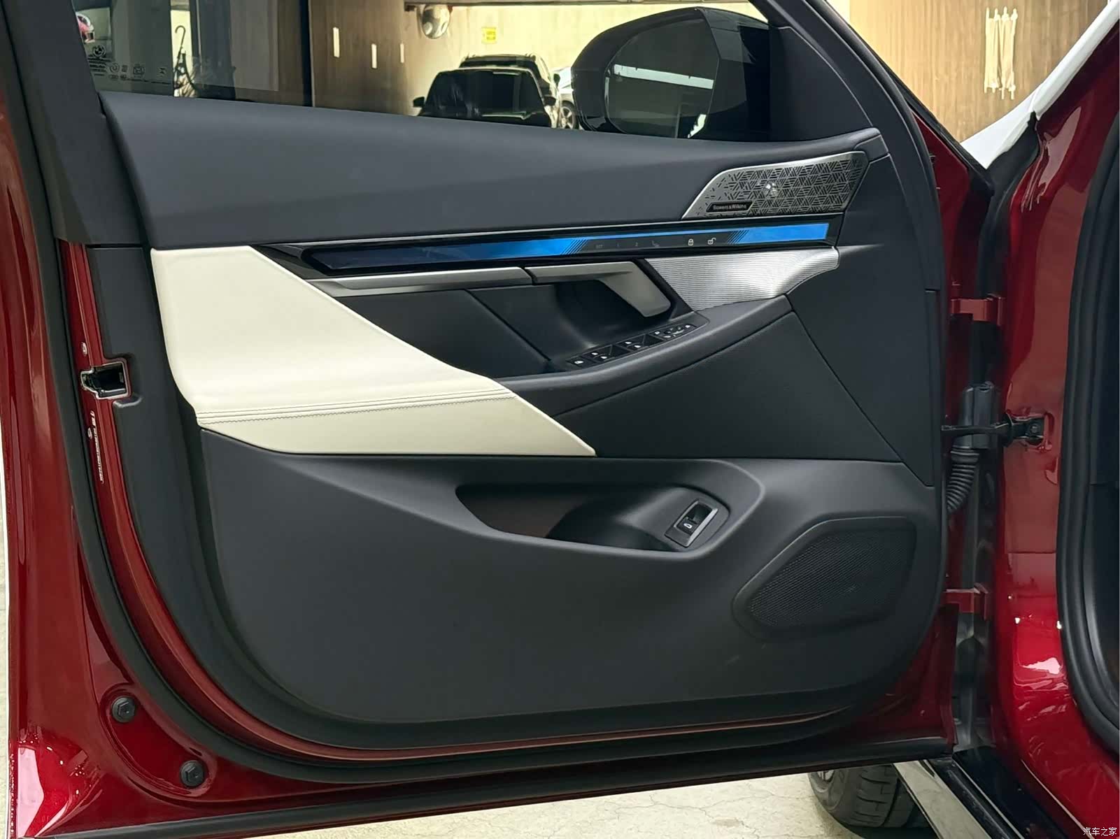 BMW i5, 2025 19