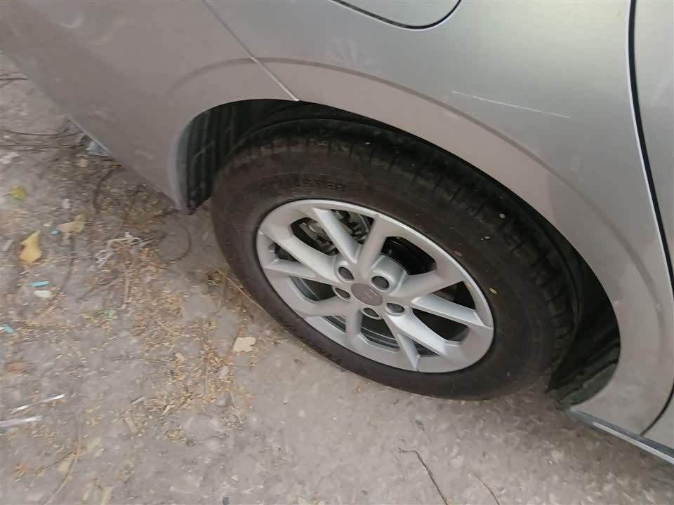 Geely Galaxy Galaxy Sparkle 6