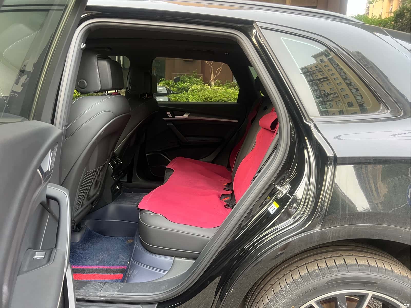 Audi Q5L, 2024 13
