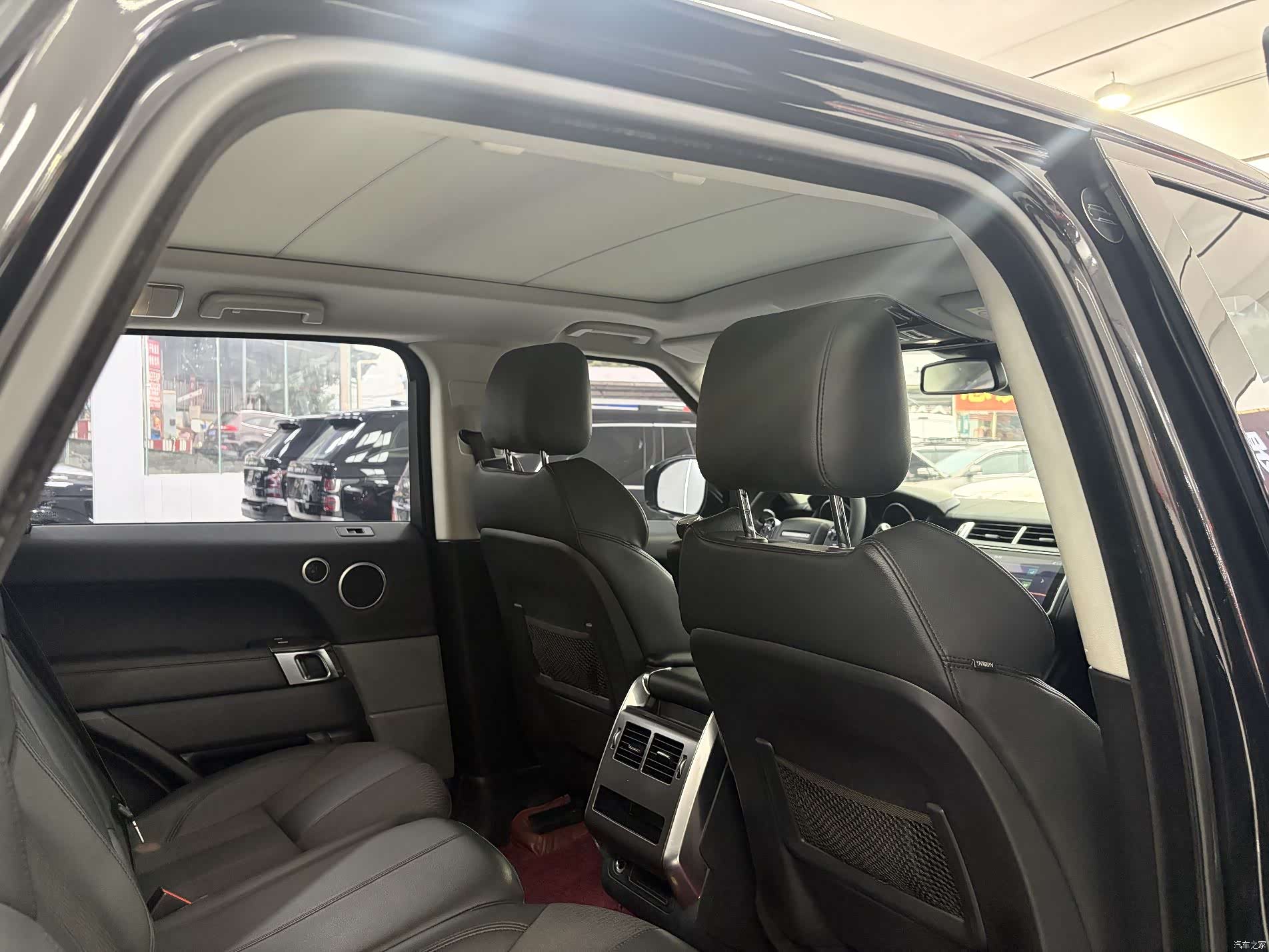 Land Rover Range Rover, 2017 26