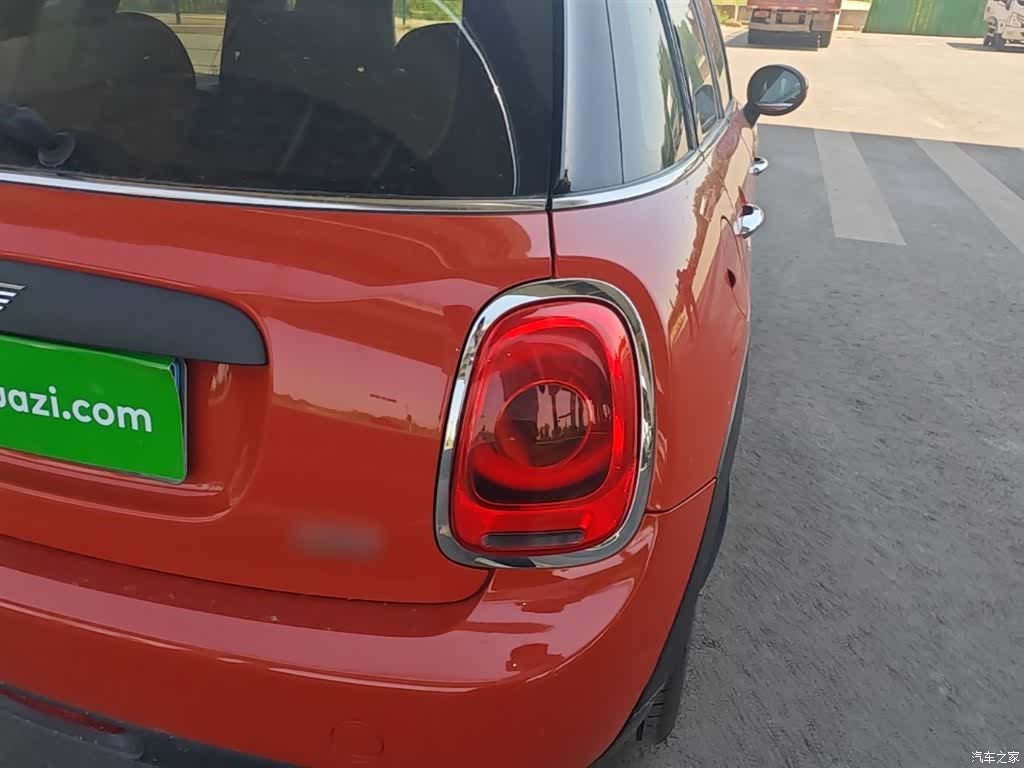 Mini ONE, 2019 8