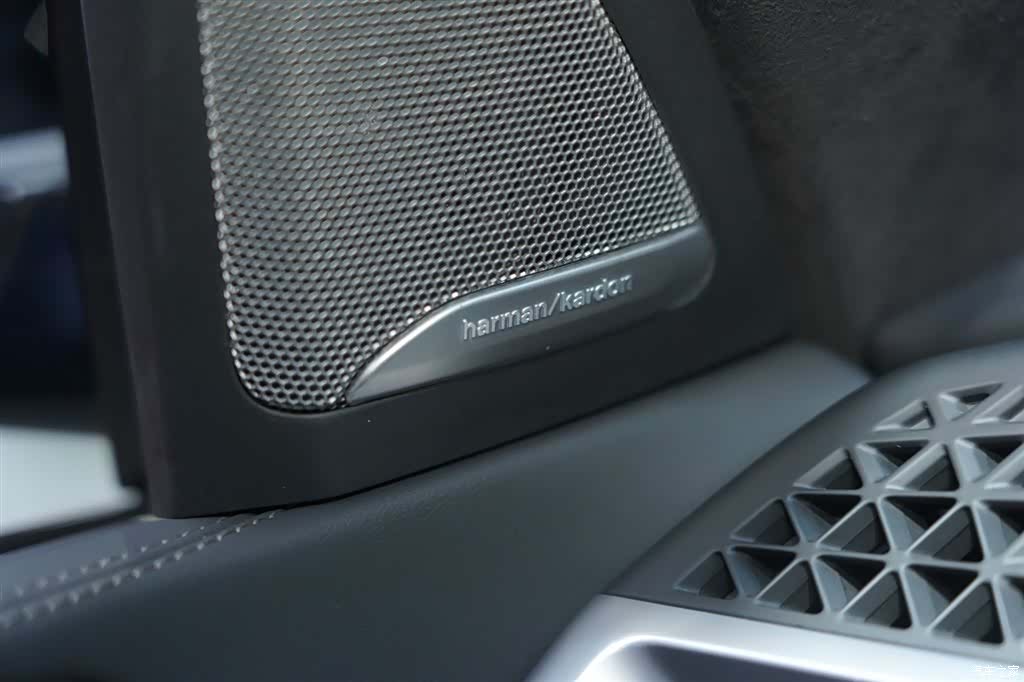 BMW X5, 2024 27