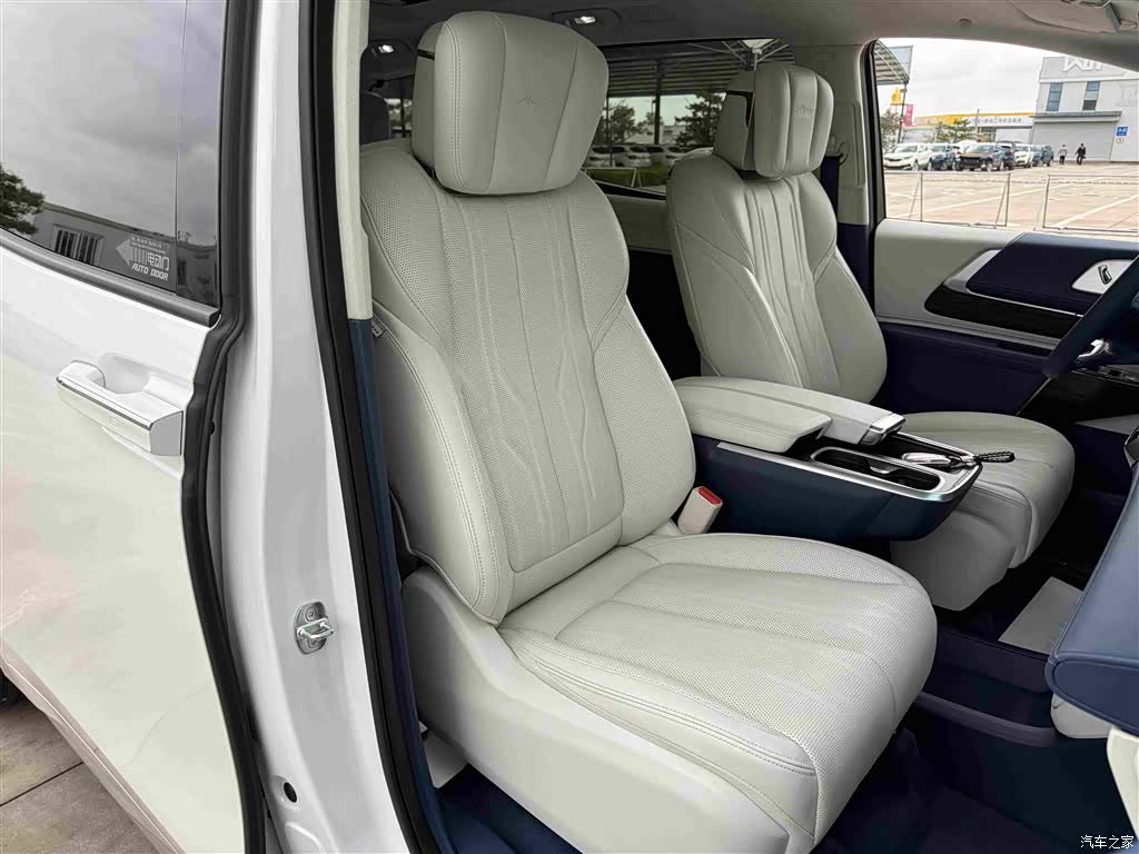 Buick Century, 2024 9