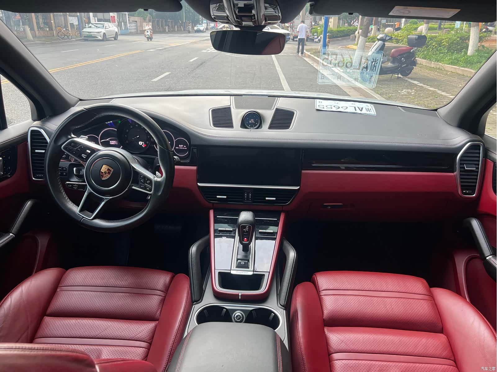 Porsche Cayenne, 2018 26