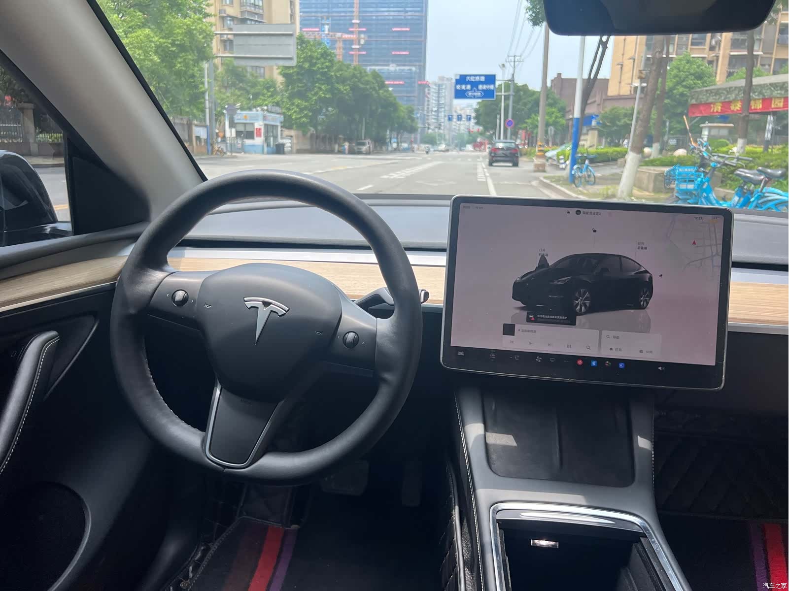 Tesla Model Y, 2022 27