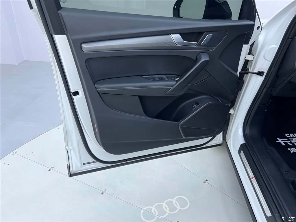 Audi Q5L, 2023 17