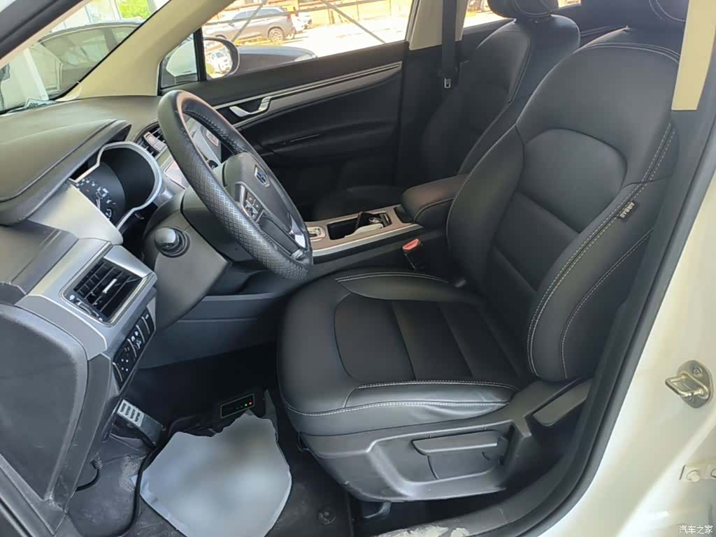 Geely Emgrand, 2019 15