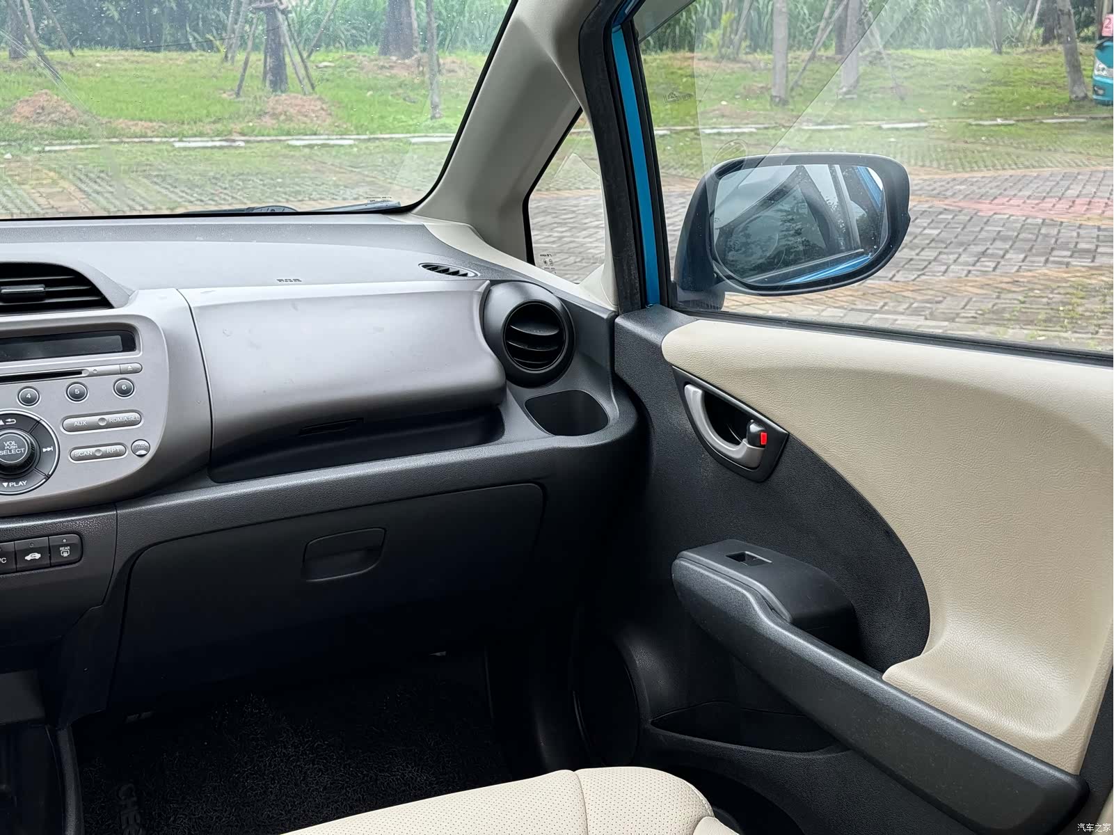 Honda Fit, 2009 13