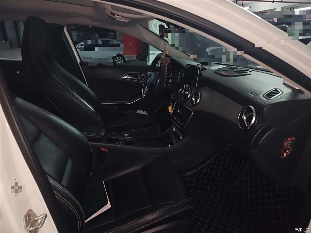 Mercedes-Benz GLA, 2015 21