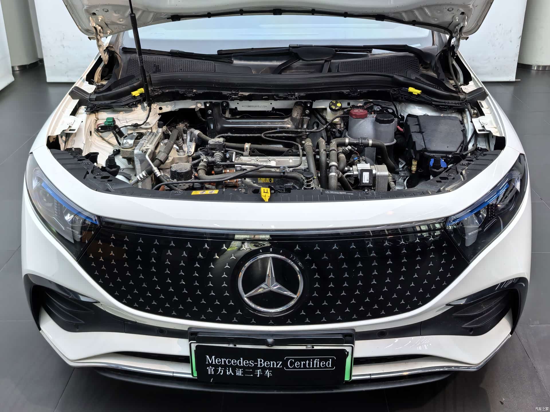 Mercedes-Benz EQA, 2025 15