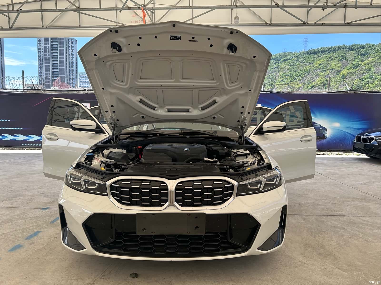 BMW 3 Series, 2024 11
