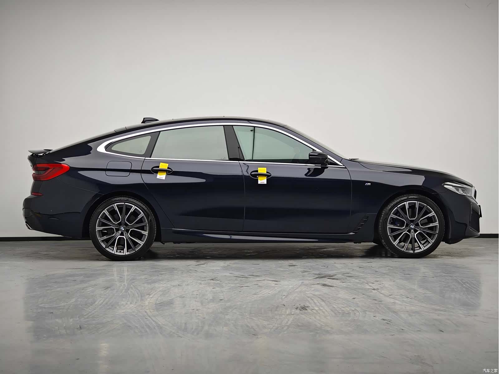 BMW 6 Series GT, 2022 12
