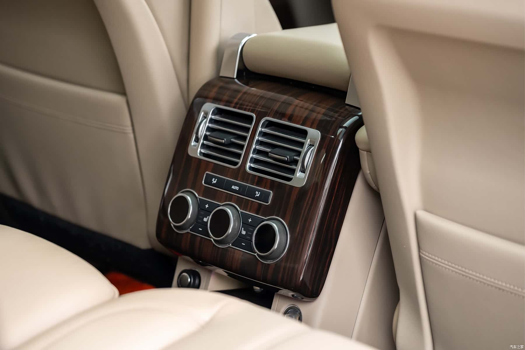 Land Rover Range Rover, 2016 12