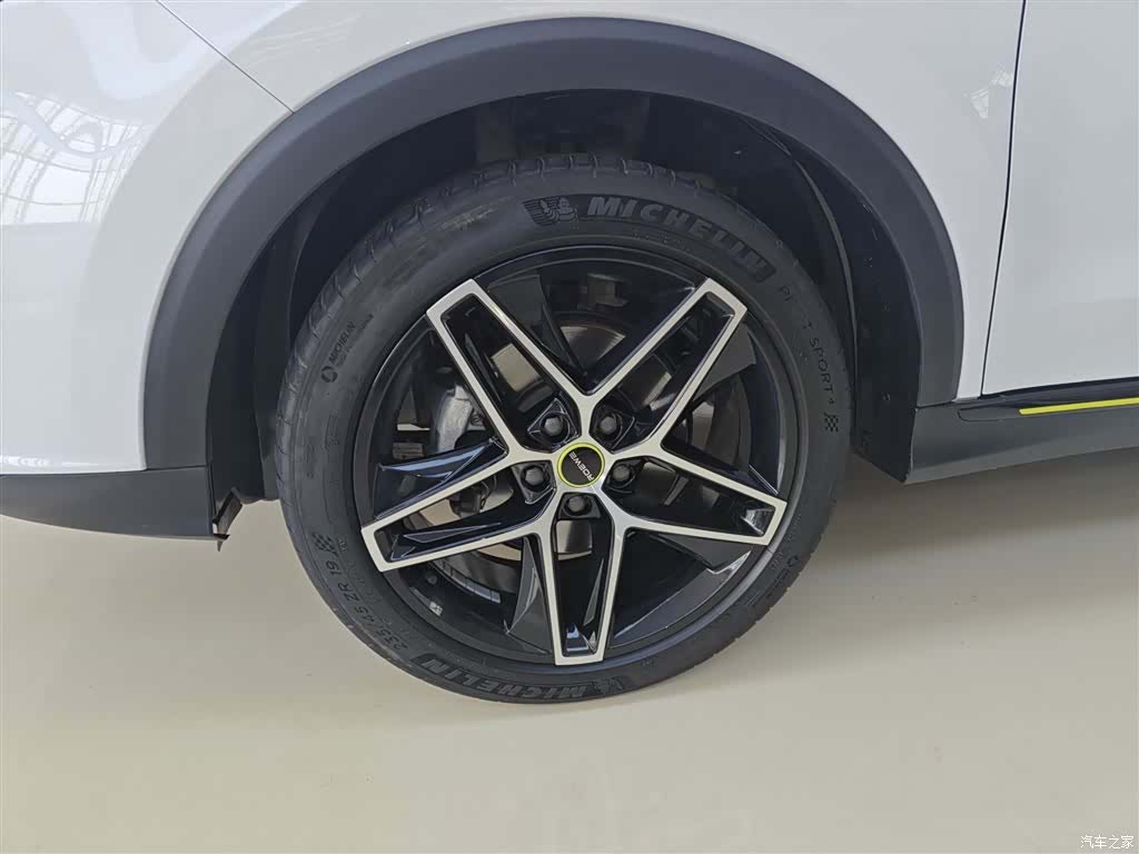 Roewe RX5, 2022 23