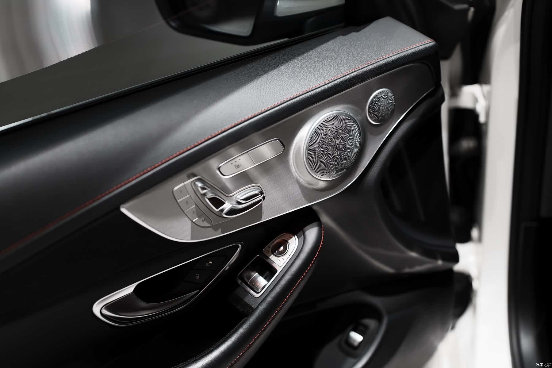 Mercedes-Benz C-Class, 2018 15